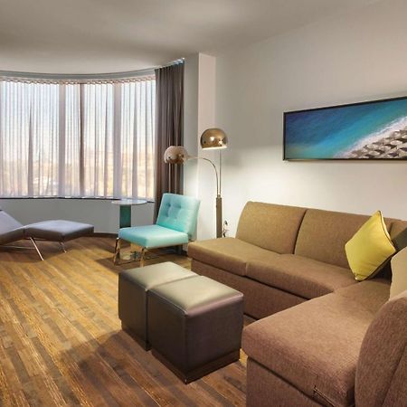 Hyatt House At Anaheim Resort/Convention Center Екстериор снимка