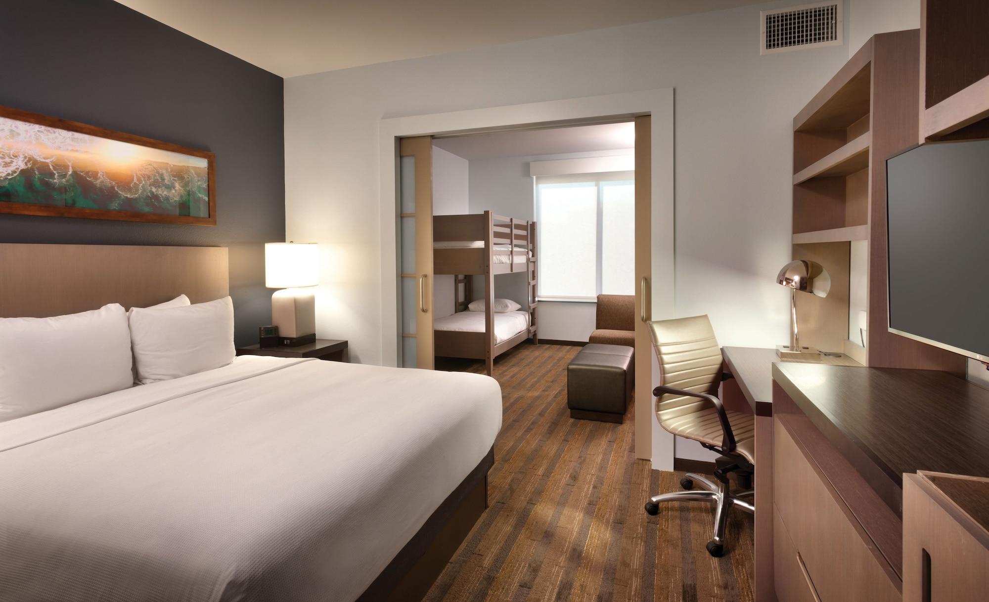 Hyatt House At Anaheim Resort/Convention Center Екстериор снимка